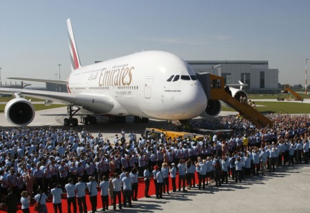 Entrega del primer Airbus A380 de Emirates