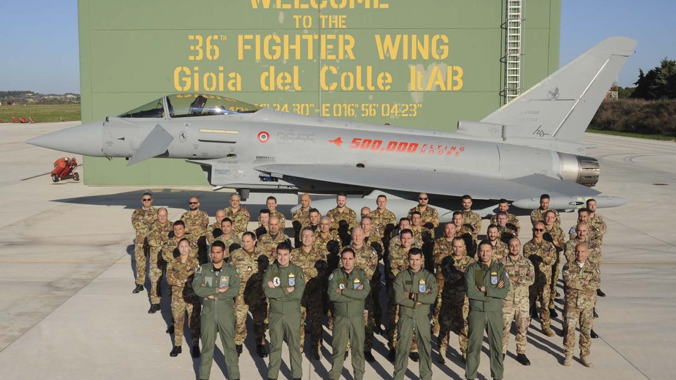 Ala 36 de la AeronÃ¡utica Militar italiana en la base de Goia del Colle.