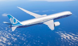 787_10 El Boeing 787-10 entrará en servicio un año después que el A350-1000 con el que debe competir.