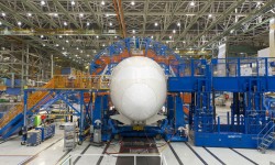Primer Boeing 787-9 en Everett Boeing aumenta ingresos por las mayores entregas de aviones comerciales