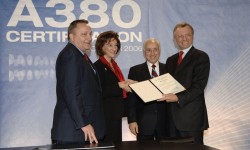 800x600_1165958760_A380_certification1_hr