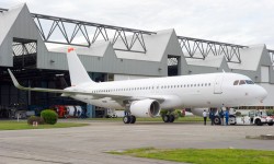 A320_Sharklets_001 Airbus usará siete A320 cn sharklets para las pruebas y certificación.