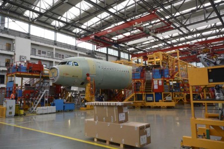 La factoría de Airbus en Finkenwerder (Hamburgo) alberga cuatro líneas de montaje de aviones de la familia A320.