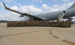 A330_Australia_001 220 soldados, la mayor operación de transporte aéreo en un solo avión de la hostoria de la Fuerza Aérea de Australia.