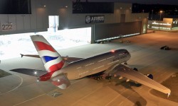 Primer A380 de British Airways Airbus llevará los primeros días de Le Bourget el A380 de British Airways.