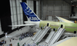 A380_Evac_1_mr