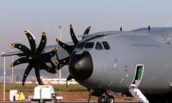 A400M_Malasia_2 Airbus Ds ha comunicado a los operadores del A400M la necesidD de revisar la ECU de los motores.