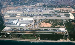 Aeropuerto Barcelona El Prat Rajoy anuncia una inversión de 200 millones en El Prat