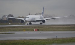 Airbus 350-1000 Primer vuelo 1