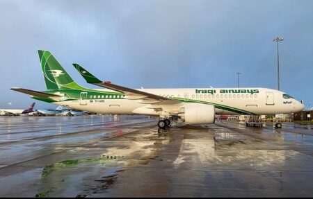 El A220 en Manchester en una foto publicada por Iraqui Airways en sus redes sociales.
