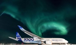 Airbus A350-1000 Iquluit Aeropuerto de Iqaluit, 63º 45' 14,68" Norte, 68º 32' 21,76" Oeste, a -34º centrígrados a las 03:56 GMT del 24 de febrero.º