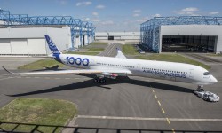 Airbus A350-1000 Toulouse