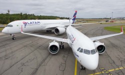 Airbus A350 A320 LATAM
