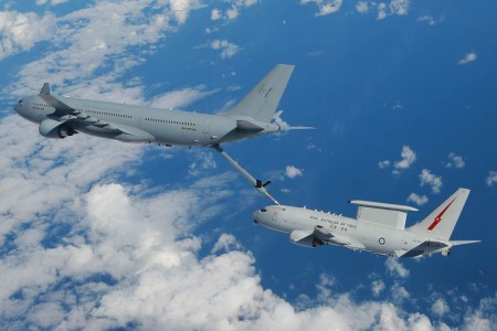 Australia ha completado recientemente las pruebas para reabastecer en vuelo a los Boeing E-7A Wedgetail con los Aibrus Defense and Space KC-30.