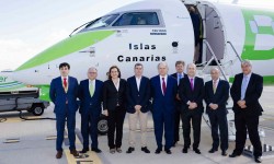 Binter CRJ1000 EC-MOX