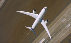Boeing 787 Farnborough Video