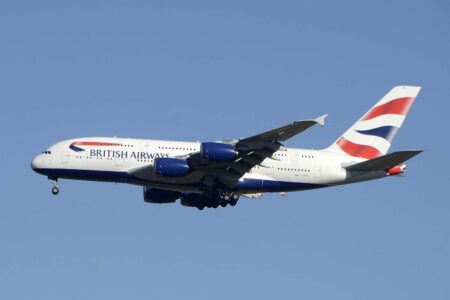 British se prepara para volver a operar los Airbus A380 al tiempo que mejora resultados.