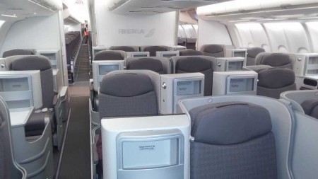 Los nuevos asientos de clase business del A330-200 de Iberia.