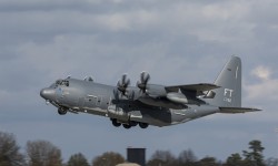 Lockheed Martin 2500 C-130 Despegue en el vuelo de entrega del Hercules número 2500.
