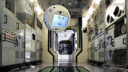 R2-D2 y C3-PO están cada vez más cerca de hacerse realidad en las misiones espaciales, CIMON es sólo el principio.