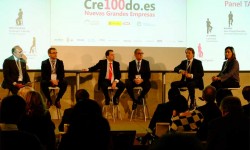 CT-Ingenieros Jesús Prieto, tercero por la derecha, en el acto de presentación de Cre100do.es del ICEX.
