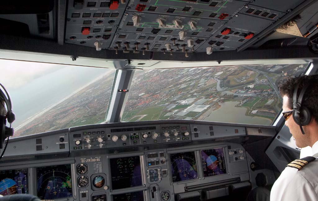 Suposición Ciencias Sociales Catastrófico Vueling necesita más pilotos - Fly News