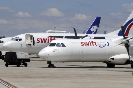 Swiftair opera nueve B-737 de carga (4 serie 300 y 5 serie 400) además de ATR 72 y Embraer Brasilia en versión carguera.