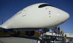 Delta A350 N502DN morro