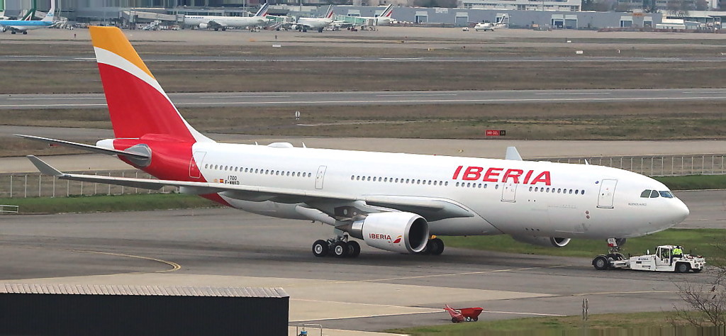 Calamidad Médula cascada Llega el segundo Airbus A330-200 de Iberia - Fly News