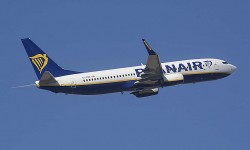 EI-FOB Ryanair Boeing 737-800 Ryanair estima que en al final de 2016 llegará a los 119 millones de pasajeros transportados en sus más de 1.800 vuelos diarios.