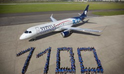 Embraer_Ejet-1100 La primera entrega de un E-Jet fue en marzo de 2004. Ahora se ha entregado el avión número 1.100, un E190 para Aeroméxico Connect.