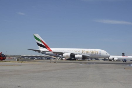 Los Airbus A380 que Emirates usará en la ruta a Madrid cuentan con 14 asientos de primera clase, 67 en business y 427 en turista.