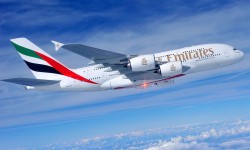 Emirates_02 Emirates fue la primera aerolínea en inaugurar un servicio regular en España con A380 desde Barcelona, ahora une Madrid a la operación del avión.