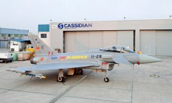 Eurofighter300_01