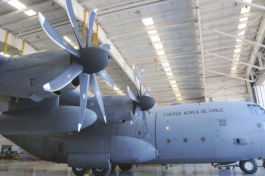 Tras Estadis Unidos, Chile es el primer usuario de los C-130 modernizados con nuevas hélices.