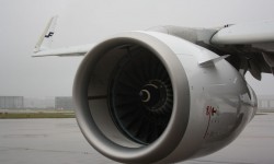 Finnair_sahrklets_A321