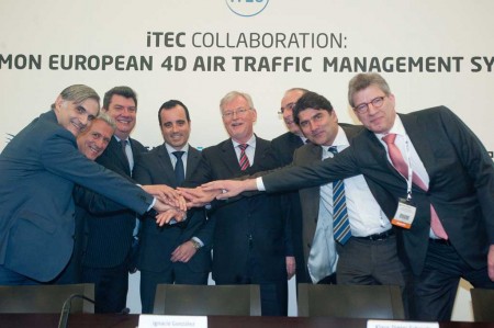 Los gestores del tráfico aéreo de Alemania, España, Holanda y Reino Unido firman un acuerdo para desarrollar un sistema común de control