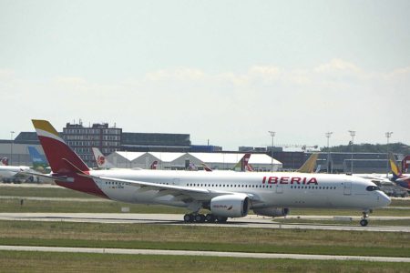 A350 de Iberia en uno de sus vuelos de prueba previos a su entrega en 2019.