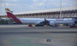 Iberia Airbus A340-600 EC-LEV