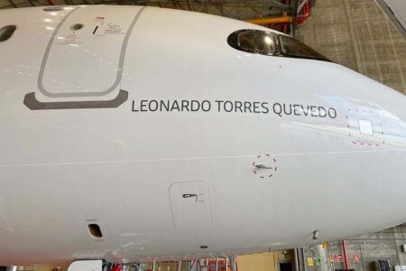 Iberia está bautizando sus Aibrus A320neo con nombres relacionados con la aeronáutica.