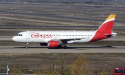Iberia Express EC-MBU Airbus A320