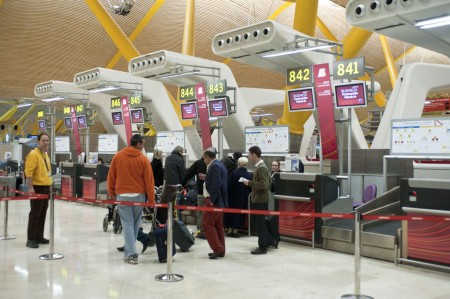 La red de aeropuertos de Aena supera los 16 millones de viajeros en marzo
