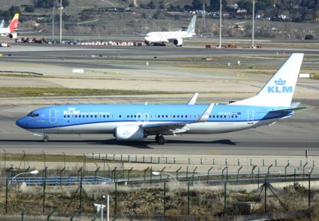 El último Boeing 737-800 entregado a una aerolínea en una de sus primeras visitas a Madrid.