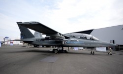 LBG 2015 Textrom Scorpion El caza low cost Textrom Scorpion, una de las novedades este año en Le Bourget