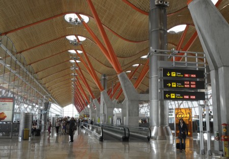 Zona de embarque de la Terminal 4 del aeropuerto de Madrid Barajas