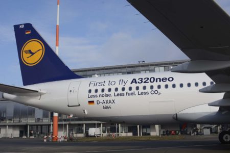 Lufthansa fue la primera en recibir el A320neo después de que Qatar Airways ee negase a aceptar los suyos.