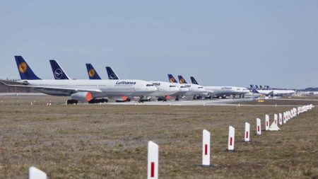 El grupo Lufthansa dejará en tierra más de 100 aviones entre sus distintas aerolíneas.