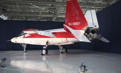 Mitsubishi X-2