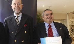 Premio_Boeing-01 Pedro Argüelles y Luis Calvo tras la entrega del premio William E. Boeing de periodismo sobre aviación en español.