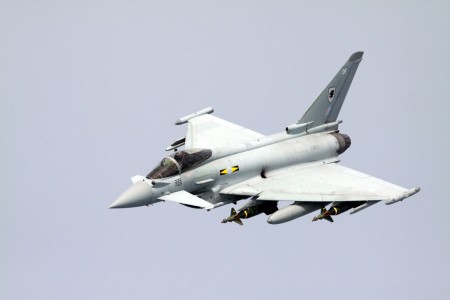 Typhoon de la RAF sobre Libia